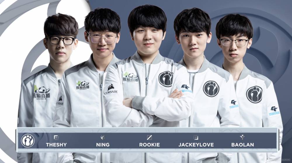 库里的存在 库里的存在