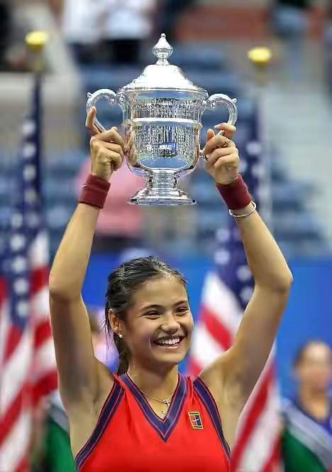 泪洒赛场的 泪洒赛场的