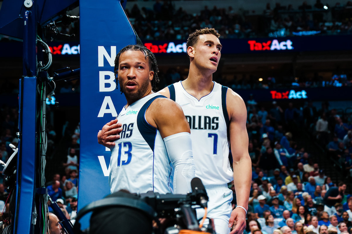 而是更强调 而是更强调