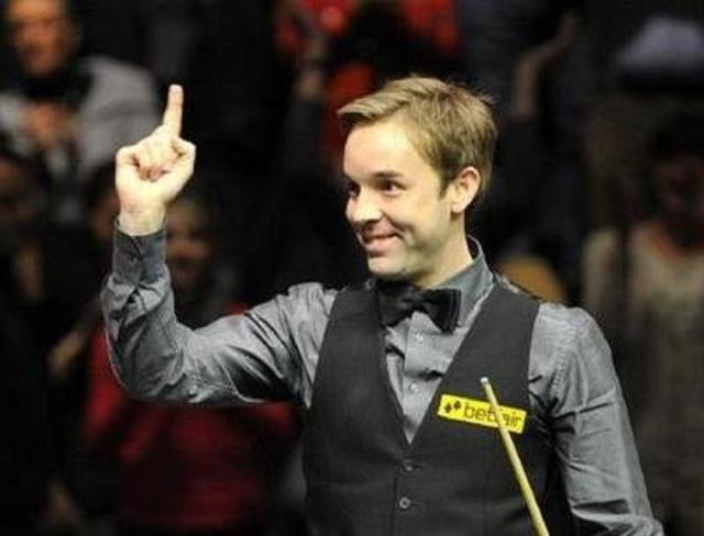 现得尤为显 现得尤为显