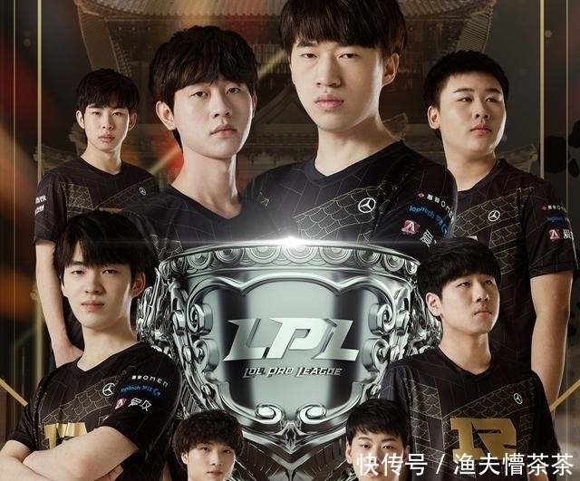 作为现代足 作为现代足