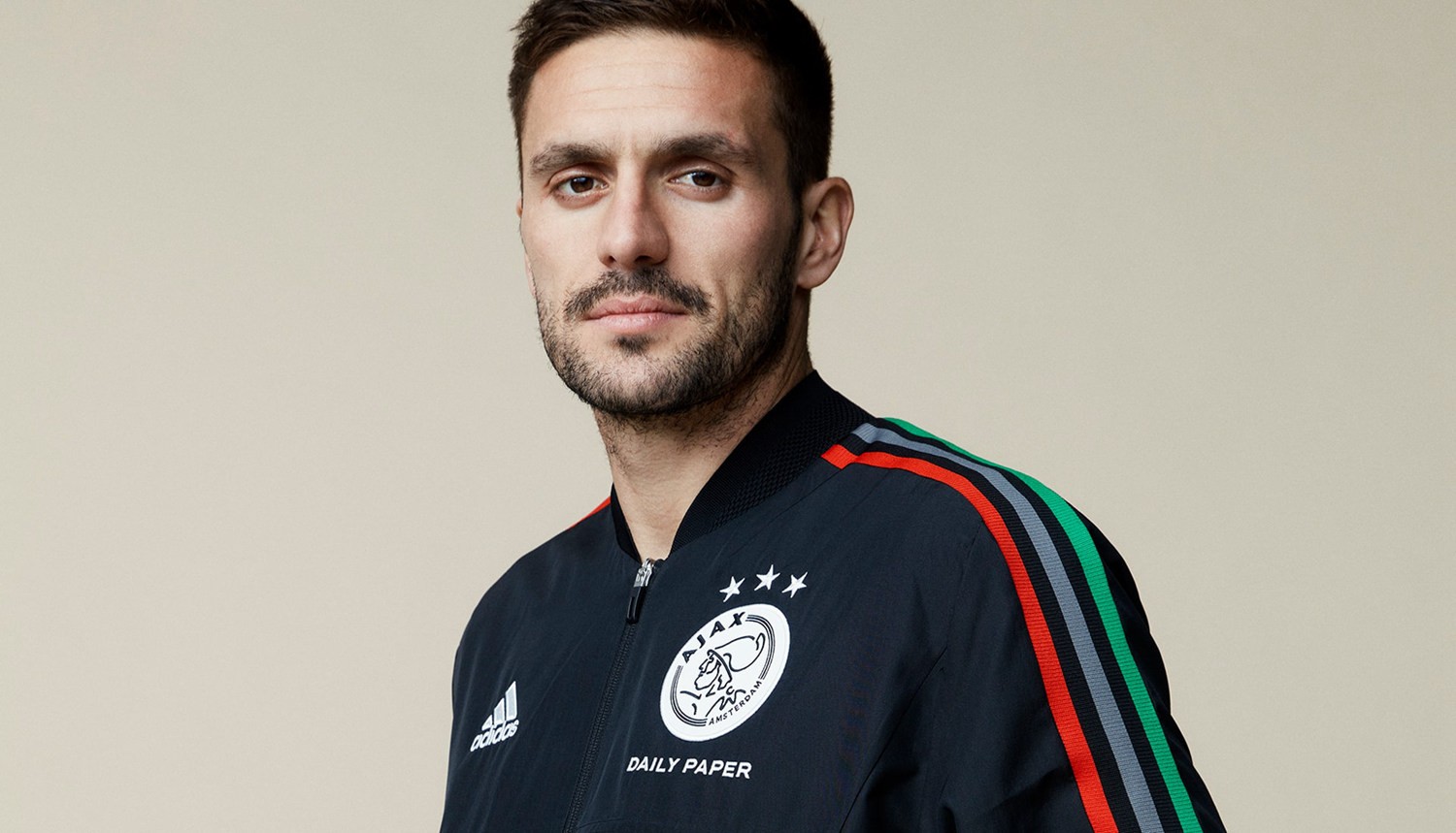 仅引发了球 仅引发了球