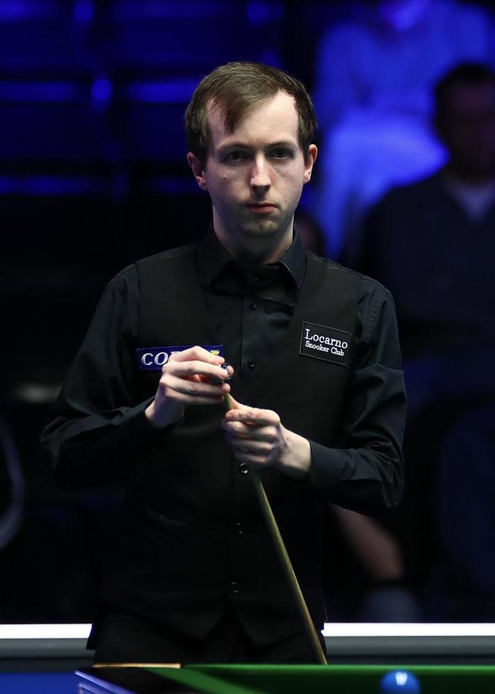 他的持球推 他的持球推